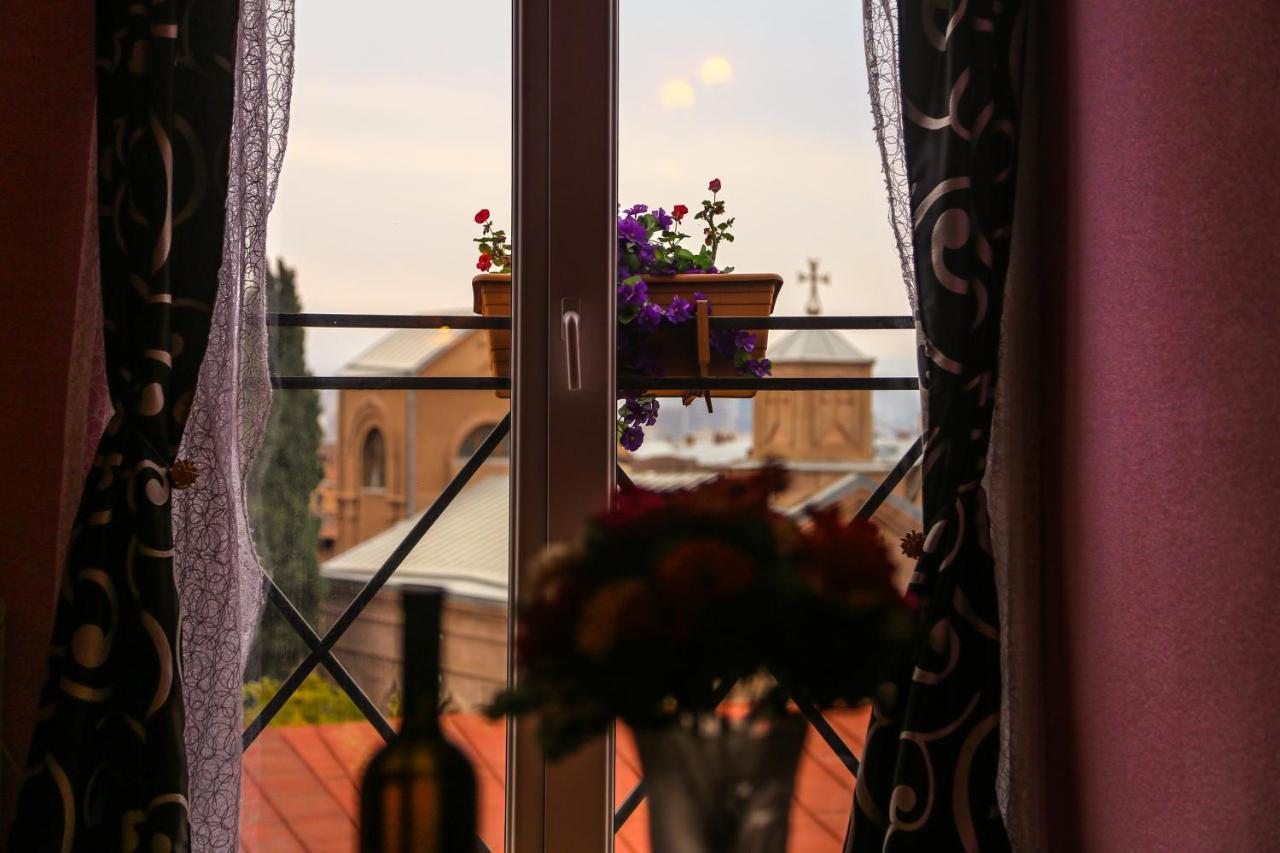 Qeroli Old Town